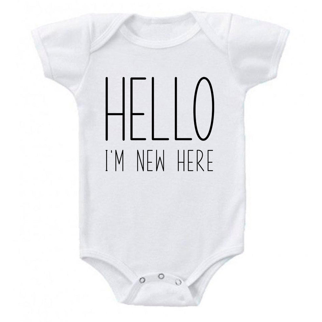 Ink Trendz® HELLO I'M NEW HERE Baby Reveal Announcement Baby Romper Bodysuit, baby announcement onesie, I'm New Here Onesie