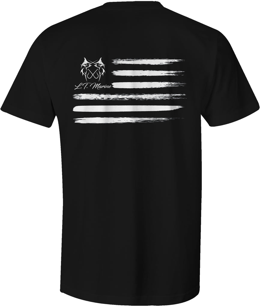 LT MARINE®  Grunge USA Flag Fishing T-shirt